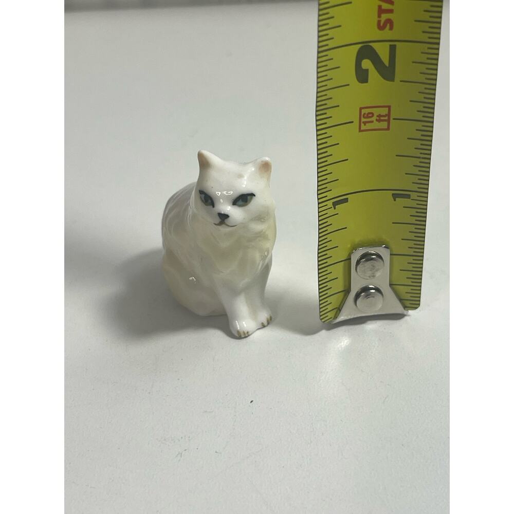 Vintage Miniature All White Cat Kitten Ceramic - Picture 5 of 5